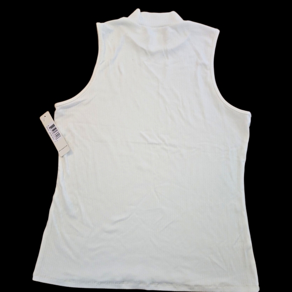 Cyrus Cream Sleeveless Blouse, Ribbed, NWT - Picture 2 of 5